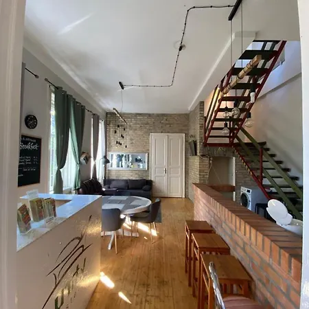 布达佩斯统一旅馆